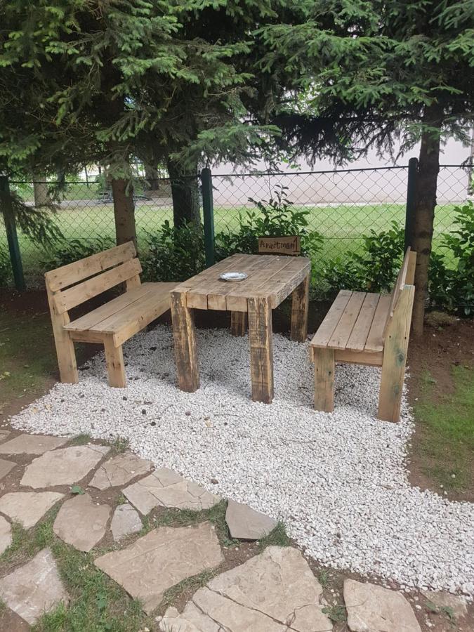 Belette Apartments & Park Nikšić Dış mekan fotoğraf